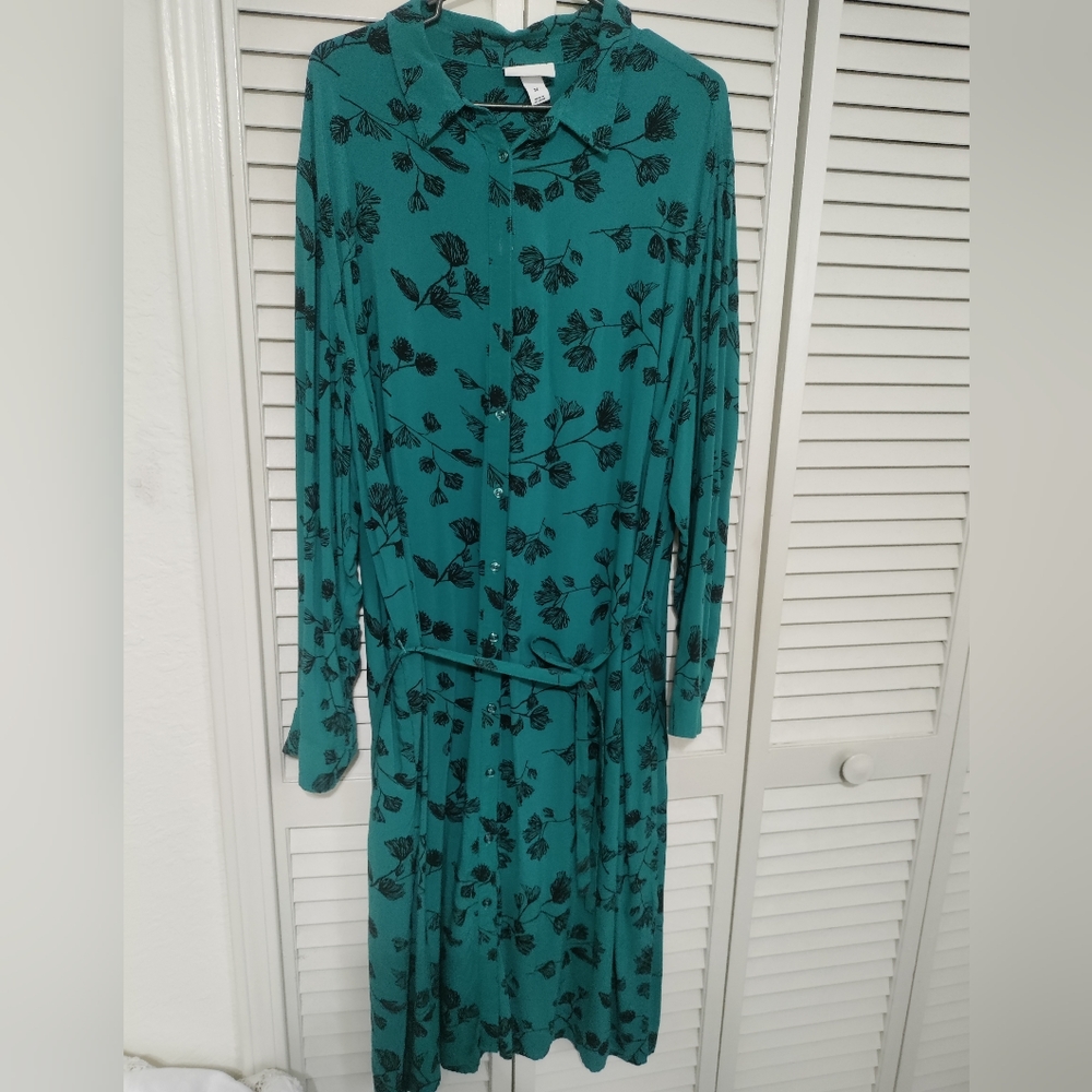 Green floral plus size dress